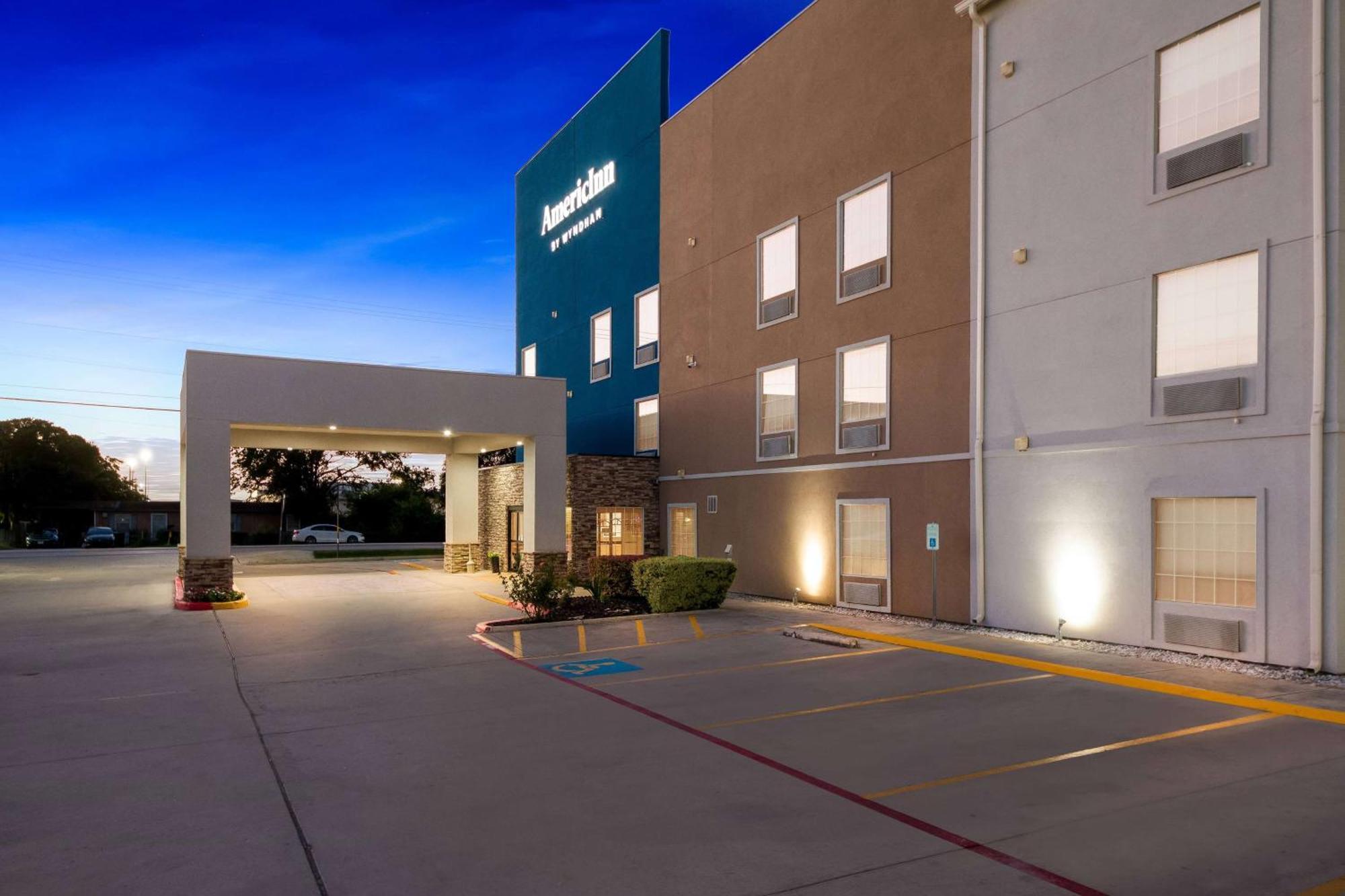 Americinn By Wyndham New Braunfels Eksteriør billede