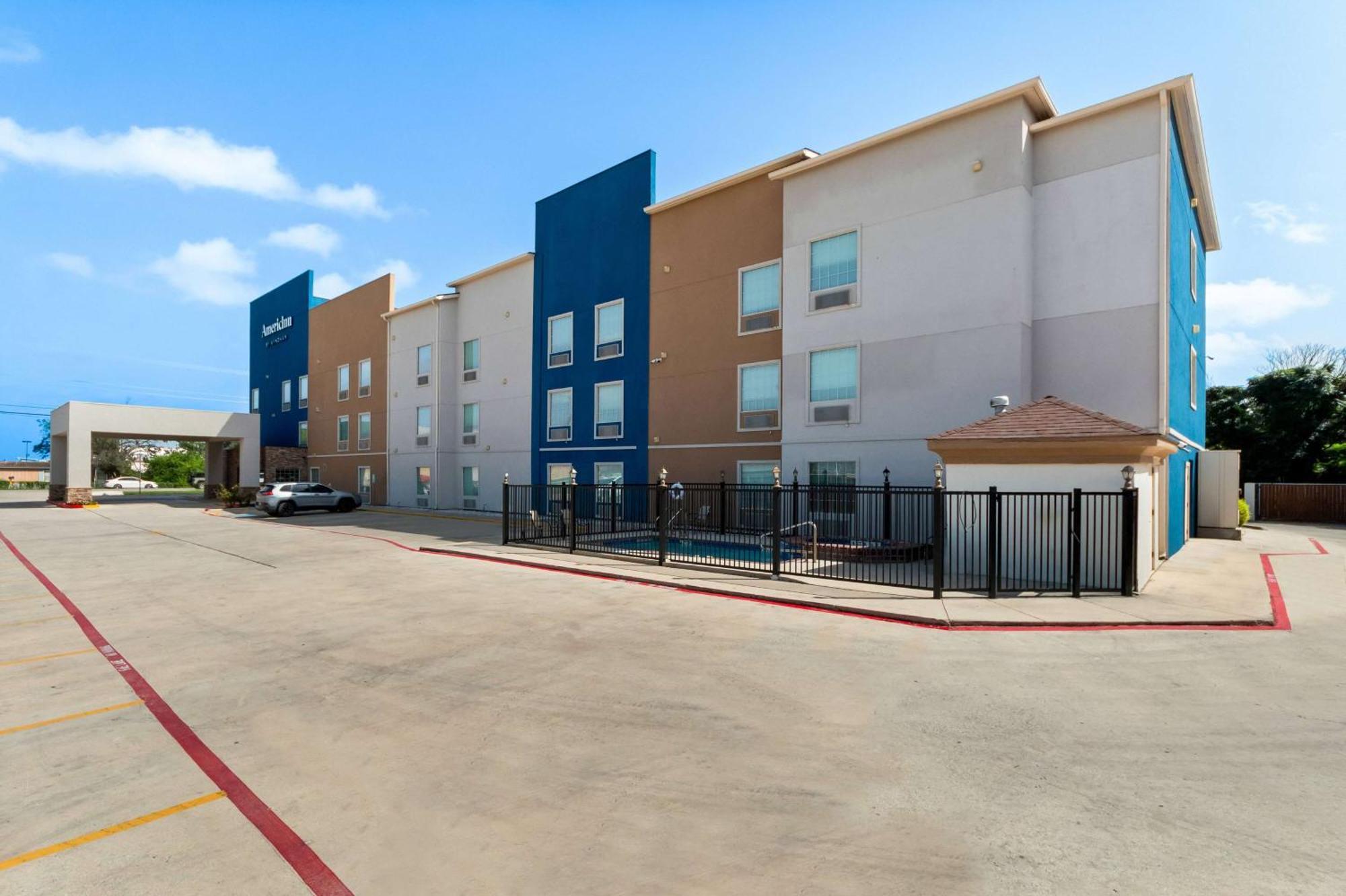 Americinn By Wyndham New Braunfels Eksteriør billede