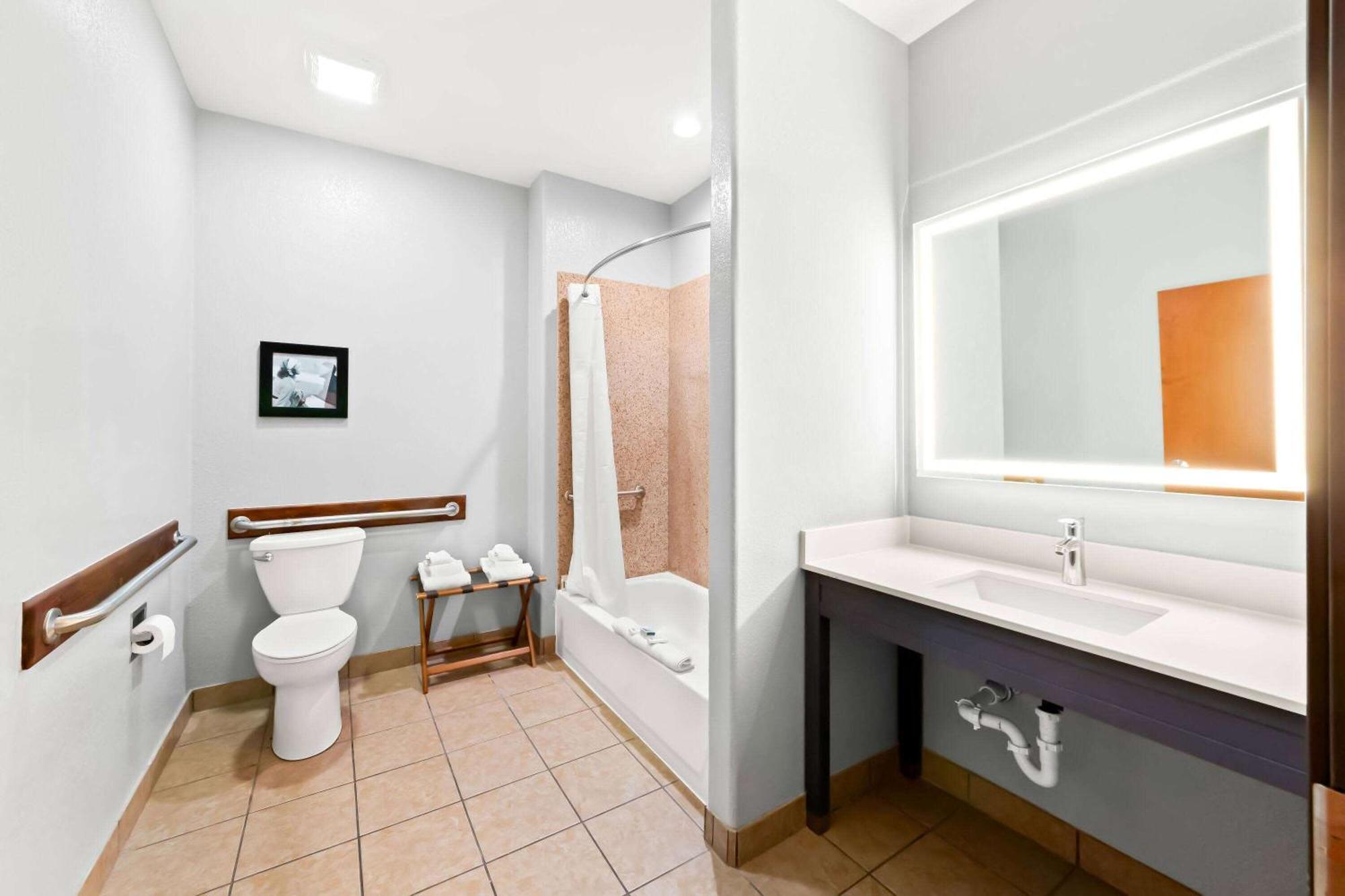Americinn By Wyndham New Braunfels Eksteriør billede